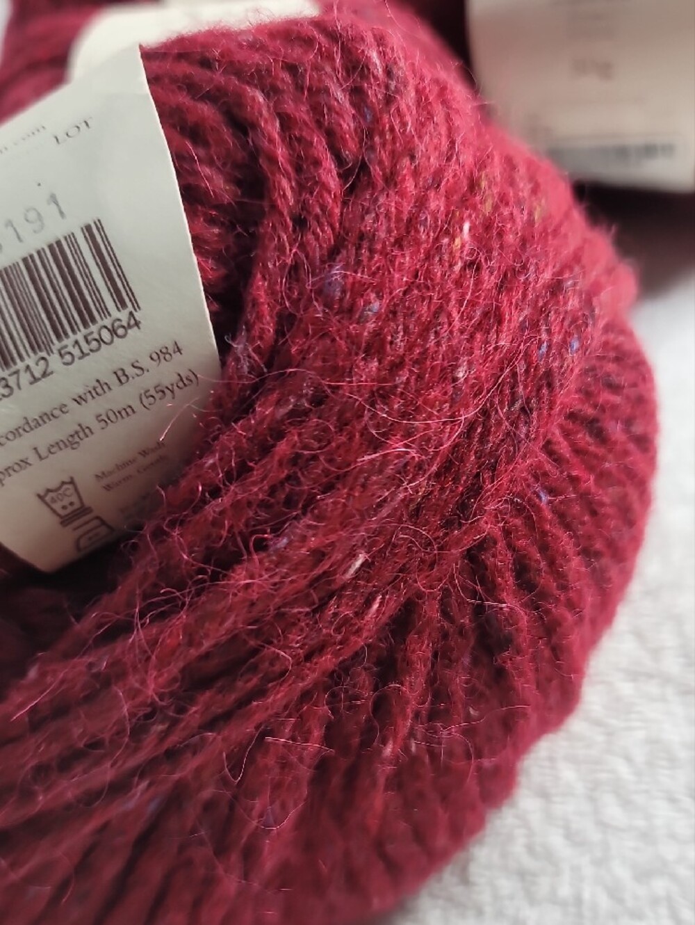 Rowan Felted Tweed Chunky Yarn - Deep Red (5 Balls) NWT - Picture 3 of 5